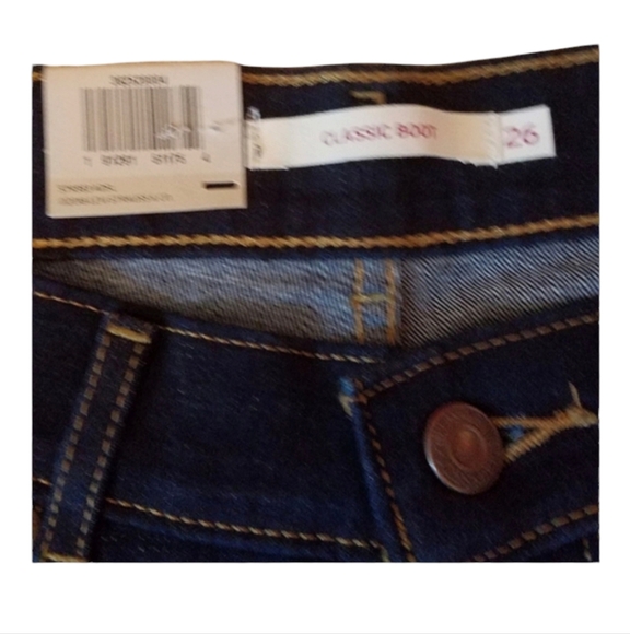 NWT WOMEN'S CLASSIC LEVI'S - Picture 4 of 4